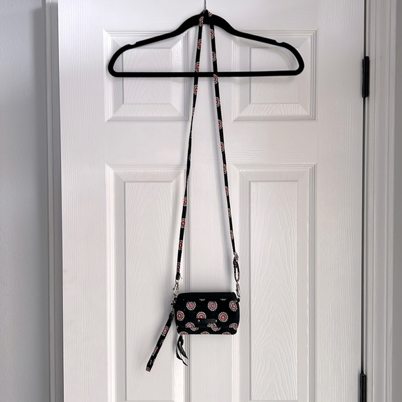 VERA BRADLEY crossbody wallet Black with pink, red and white accents - Picture 2 of 7